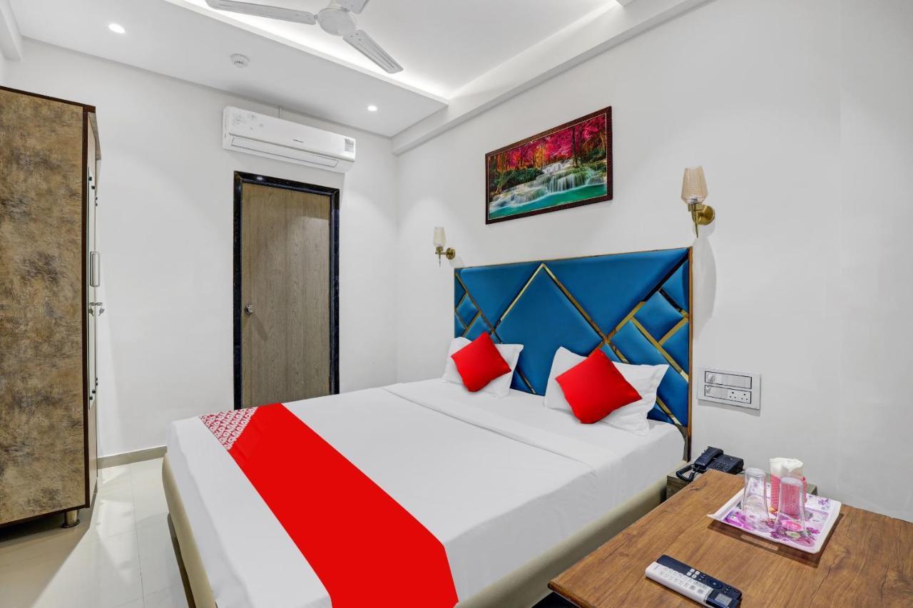 Hotel O Shree Palace Utrān Buitenkant foto